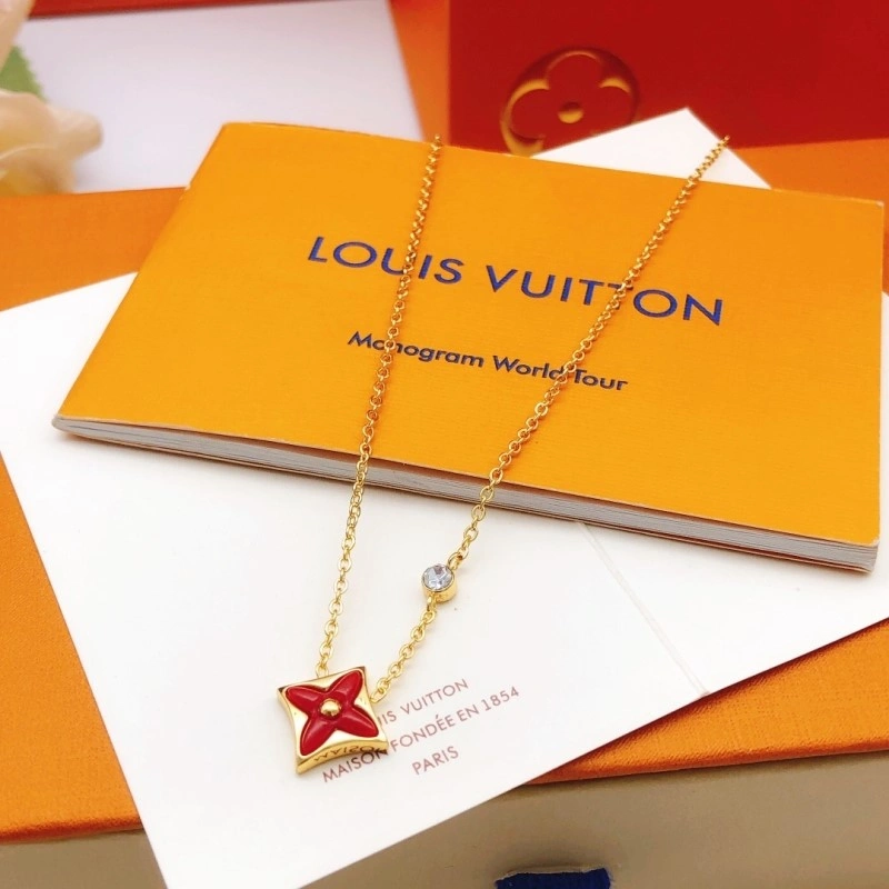 Seasonal Louis Vuitton Necklaces 247720