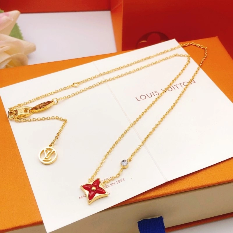 Seasonal Louis Vuitton Necklaces 247720
