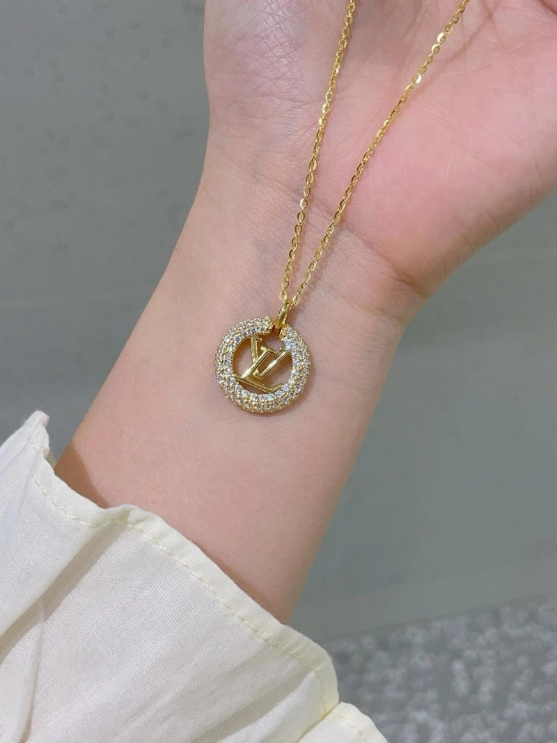 Louis Vuitton Necklaces Tailored 247714