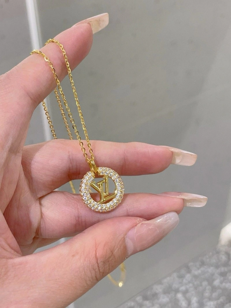 Louis Vuitton Necklaces Tailored 247714