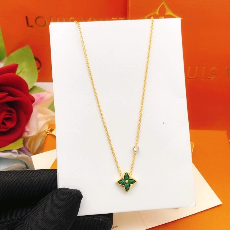 Louis Vuitton Necklaces EasyMatch 247713