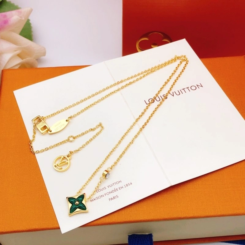Louis Vuitton Necklaces EasyMatch 247713