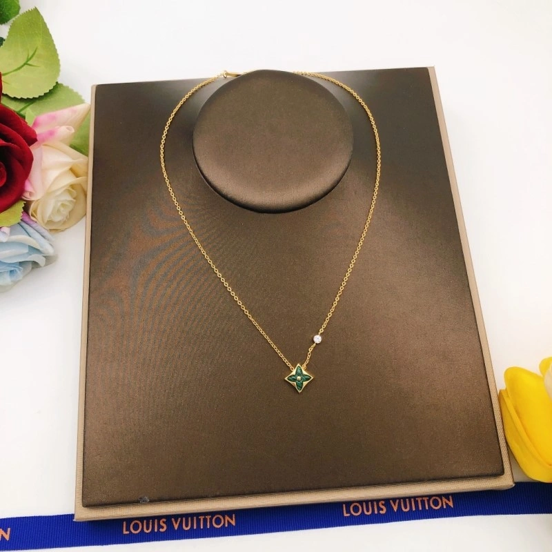 Louis Vuitton Necklaces EasyMatch 247713