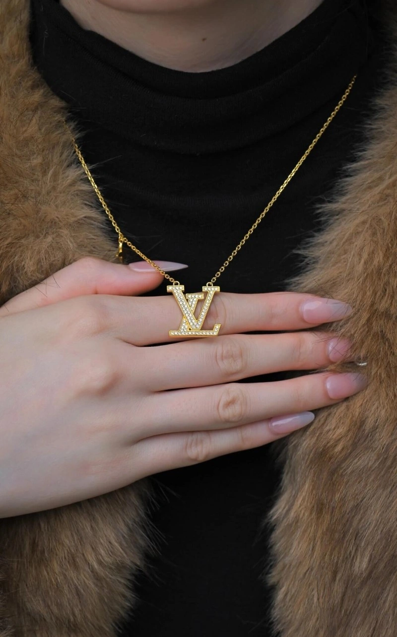 Louis Vuitton Necklaces WellDesigned 247724
