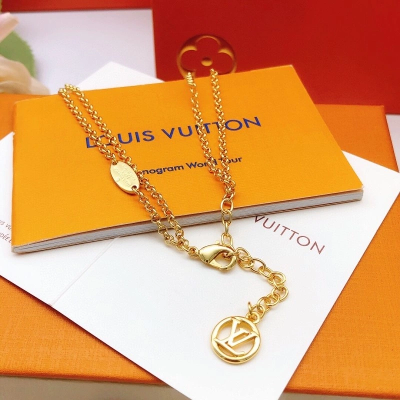 Louis Vuitton Necklaces Upgraded 247716
