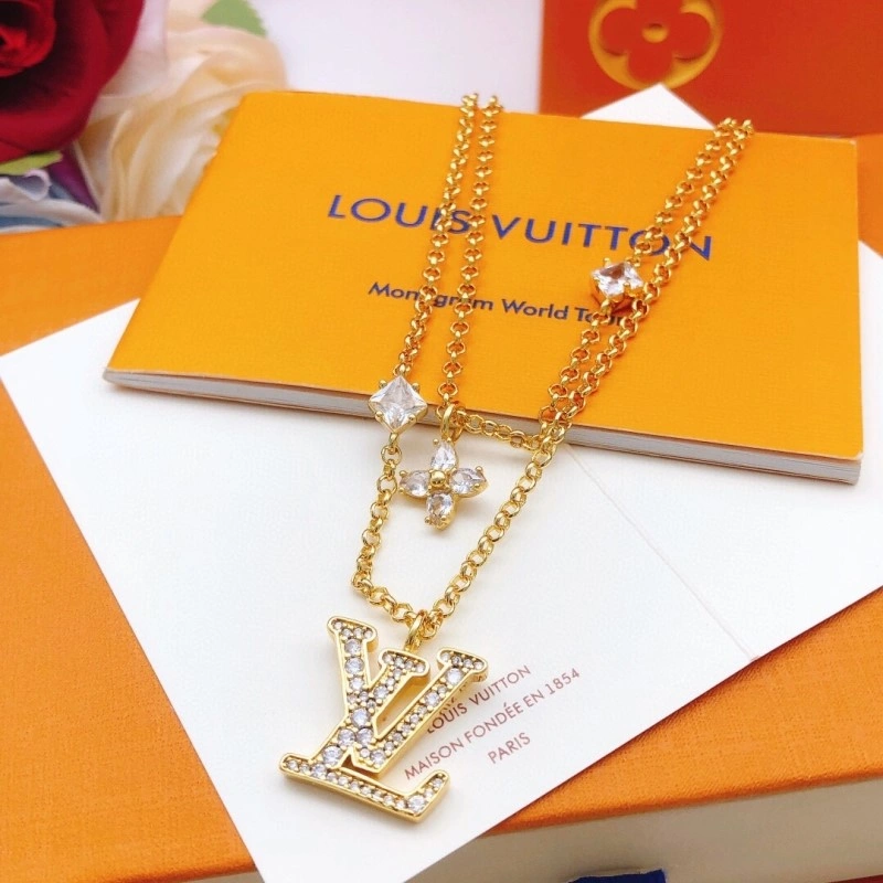 Louis Vuitton Necklaces Upgraded 247716