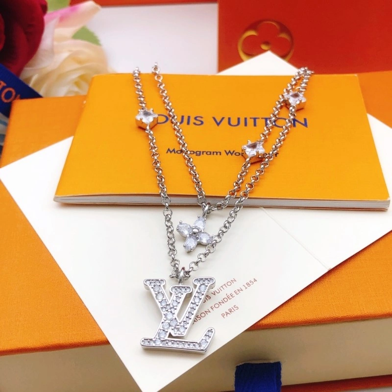 Louis Vuitton Necklaces Affordable 247707