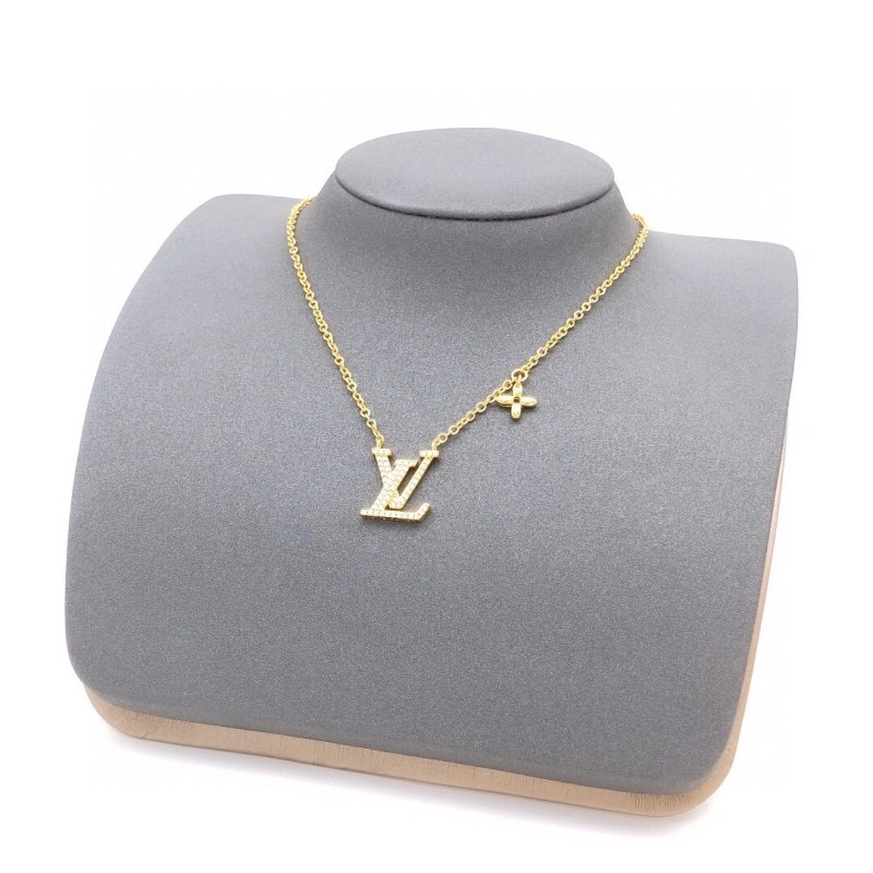 Louis Vuitton Necklaces Packable 247708