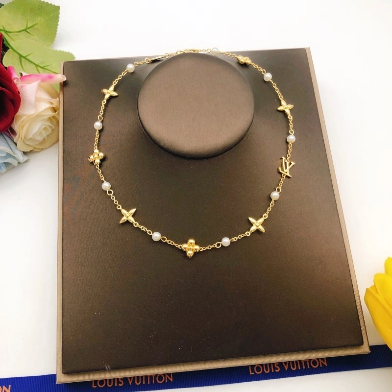 RelaxedFit Louis Vuitton Necklaces 247705