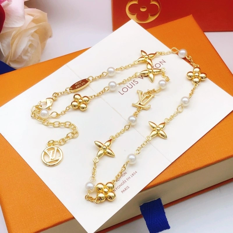 RelaxedFit Louis Vuitton Necklaces 247705