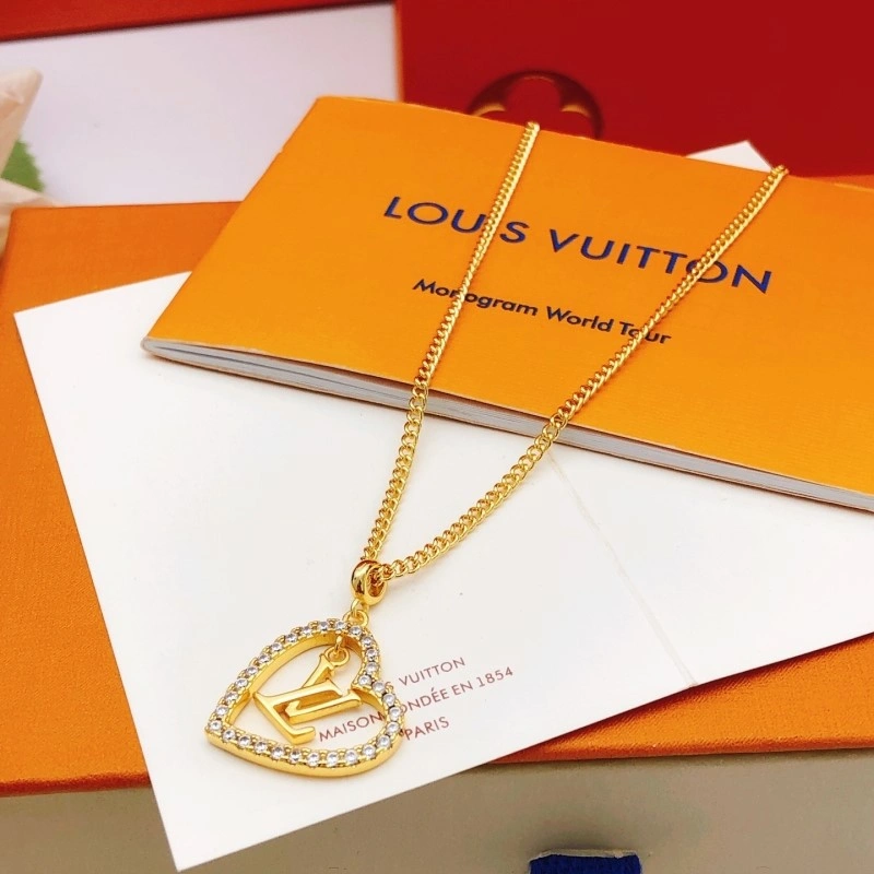 Louis Vuitton Necklaces UrbanChic 247704