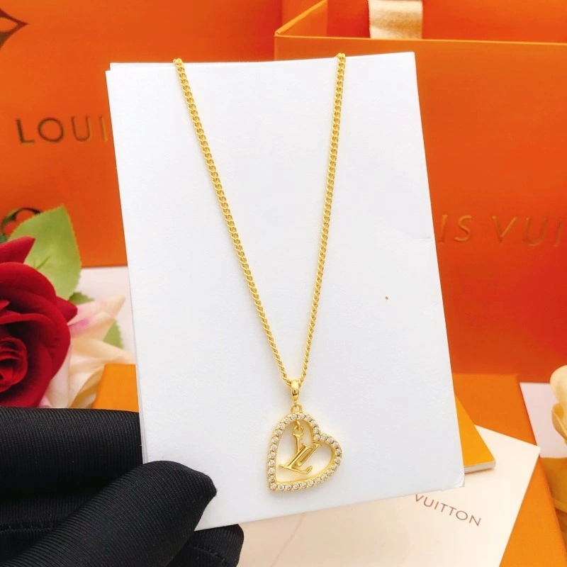 Louis Vuitton Necklaces UrbanChic 247704