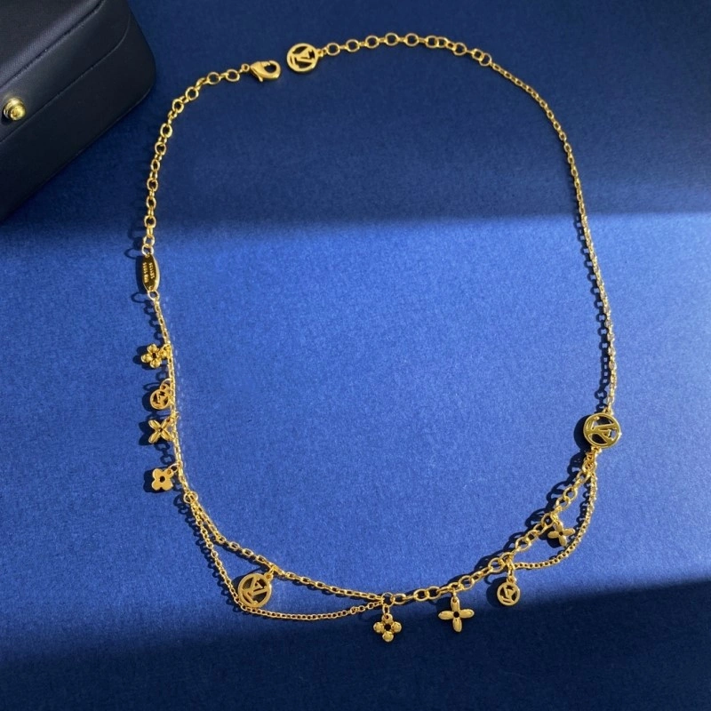 FastDry Louis Vuitton Necklaces 247700
