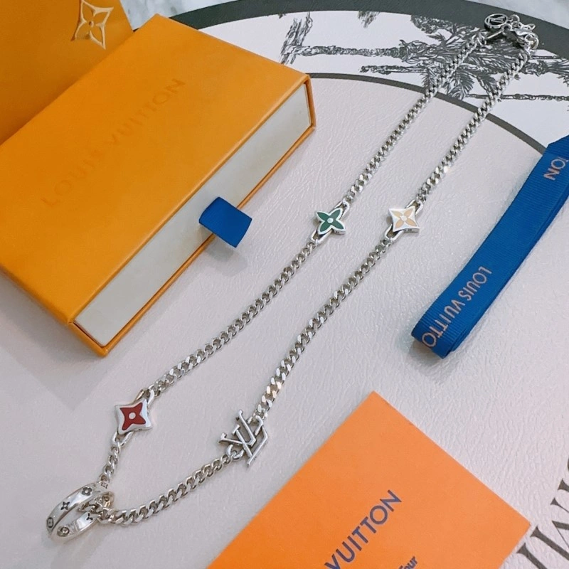 Louis Vuitton Necklaces Attractive 247673