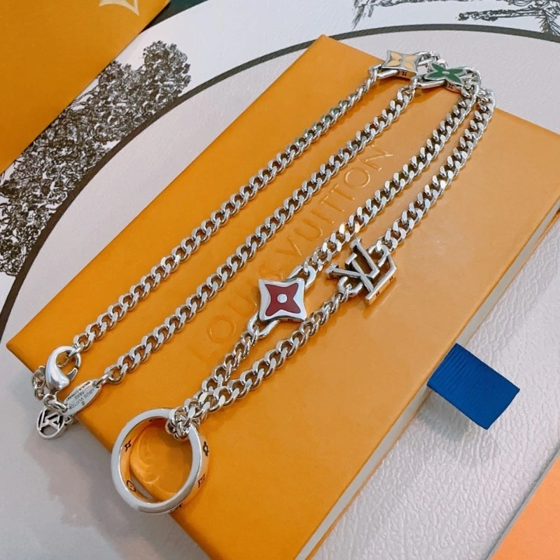 Louis Vuitton Necklaces Attractive 247673