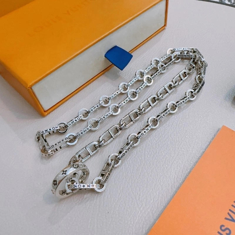 Louis Vuitton Necklaces ModernLook 247671