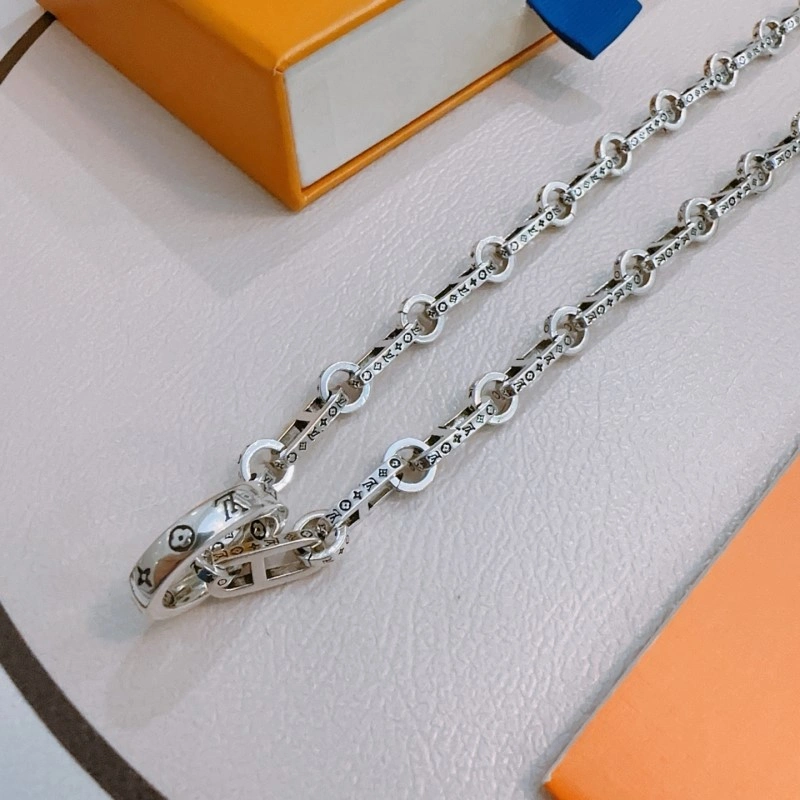Louis Vuitton Necklaces ModernLook 247671