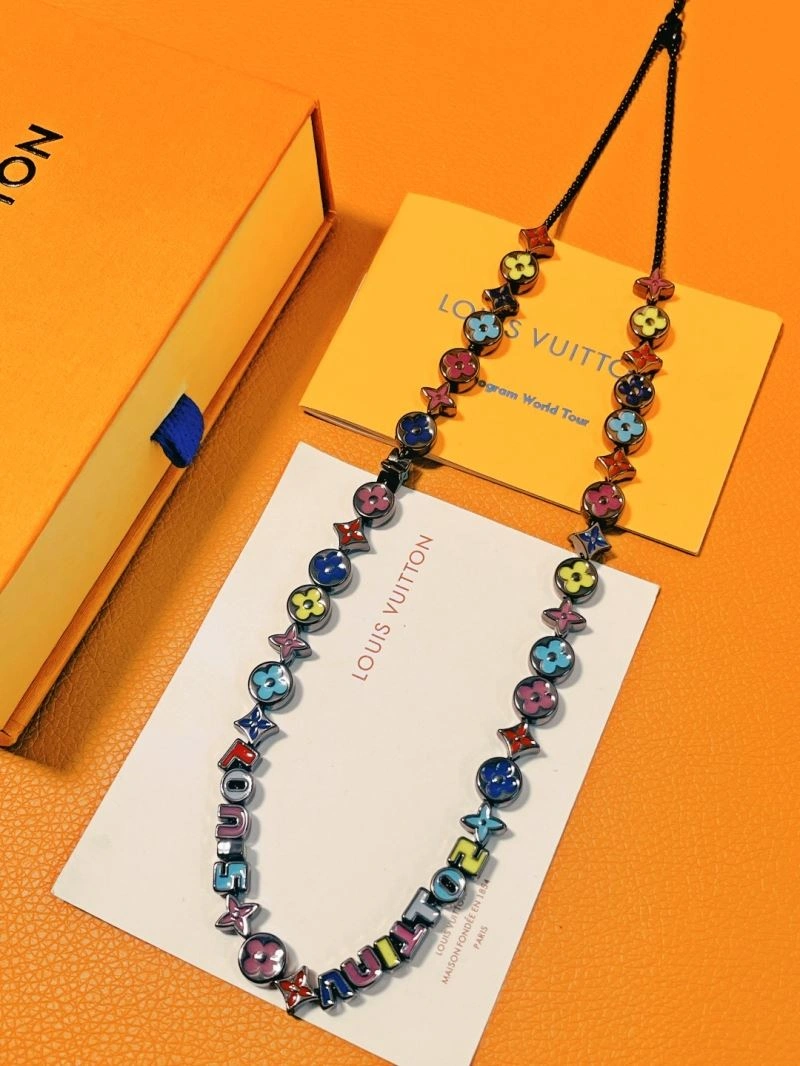 Louis Vuitton Necklaces Durable 268415