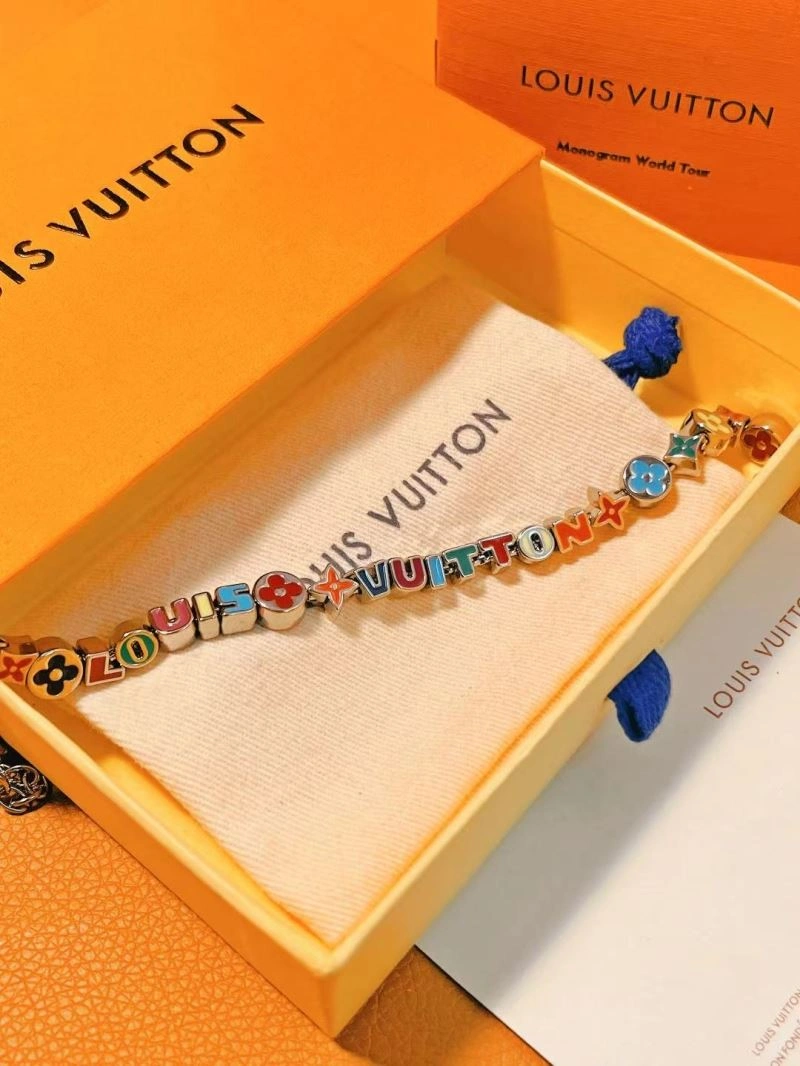 TopPick Louis Vuitton Necklaces 268413