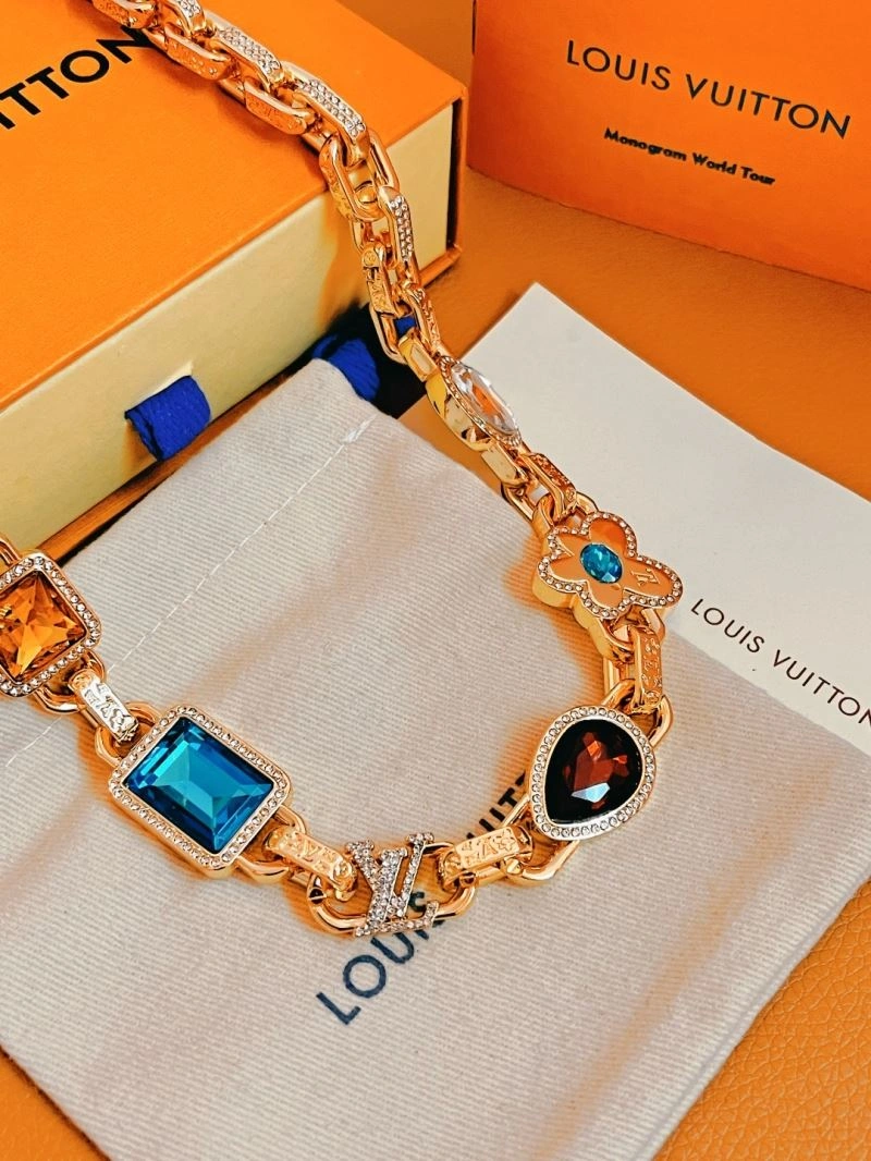 DailyWear Louis Vuitton Necklaces 268412