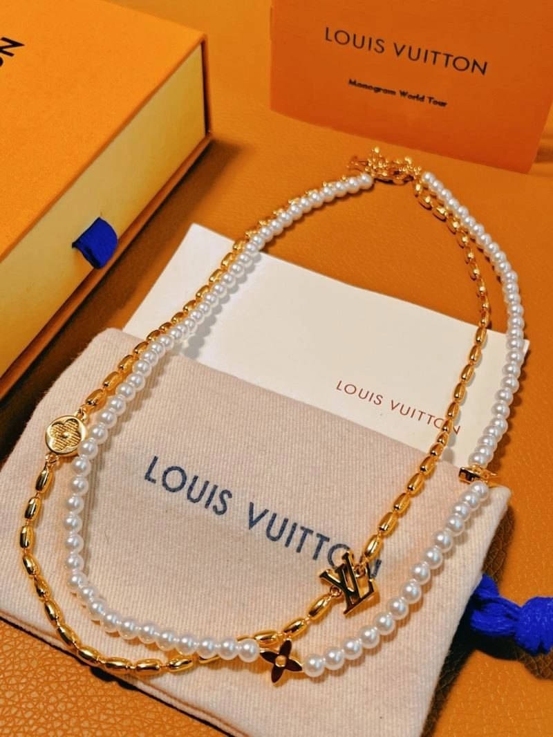 Affordable Louis Vuitton Necklaces 268411