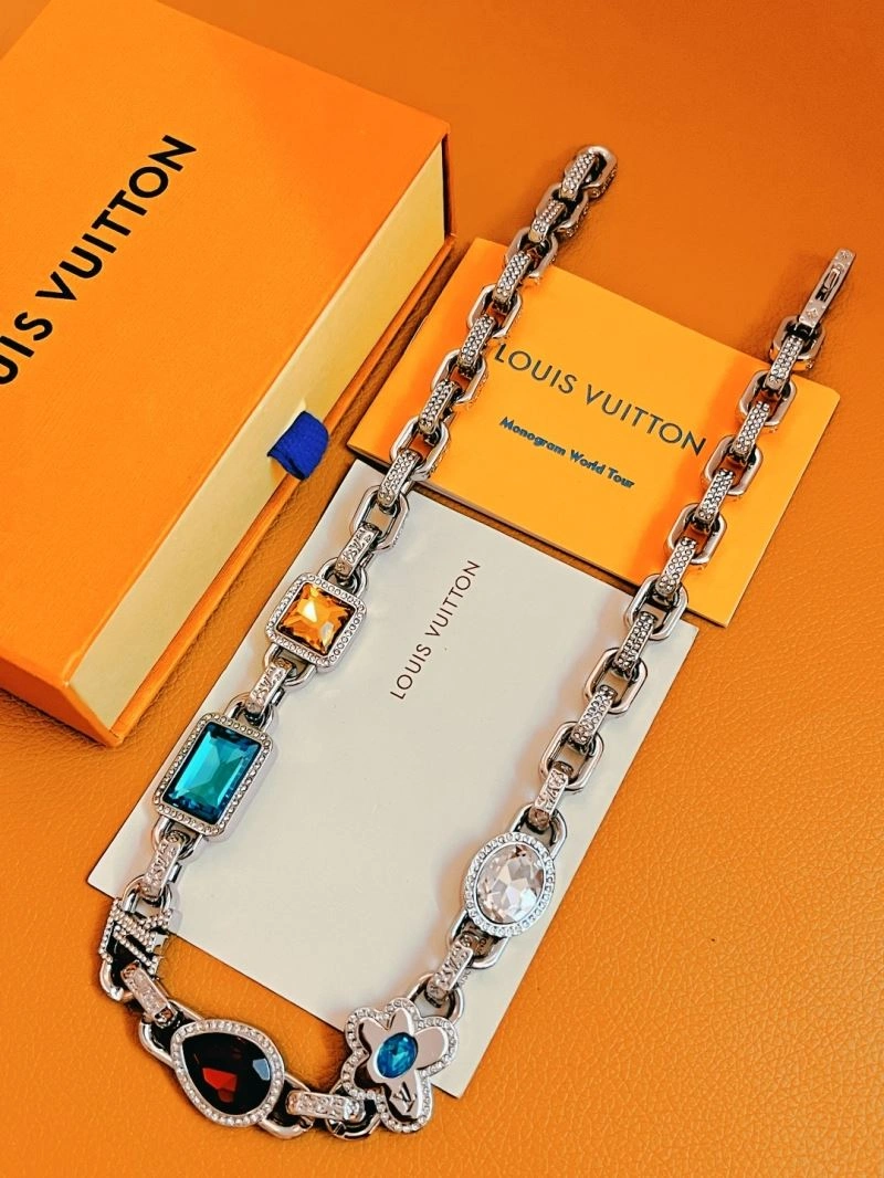 Louis Vuitton Necklaces Resilient 268408