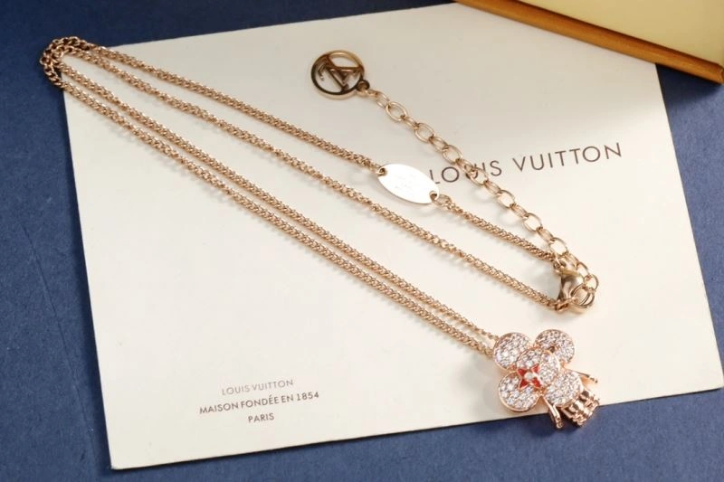 Louis Vuitton Necklaces Unisex 268406