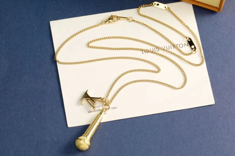 Louis Vuitton Necklaces OnTrend 268403