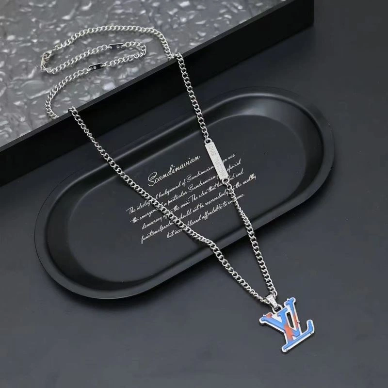 EasyCare Louis Vuitton Necklaces 268405
