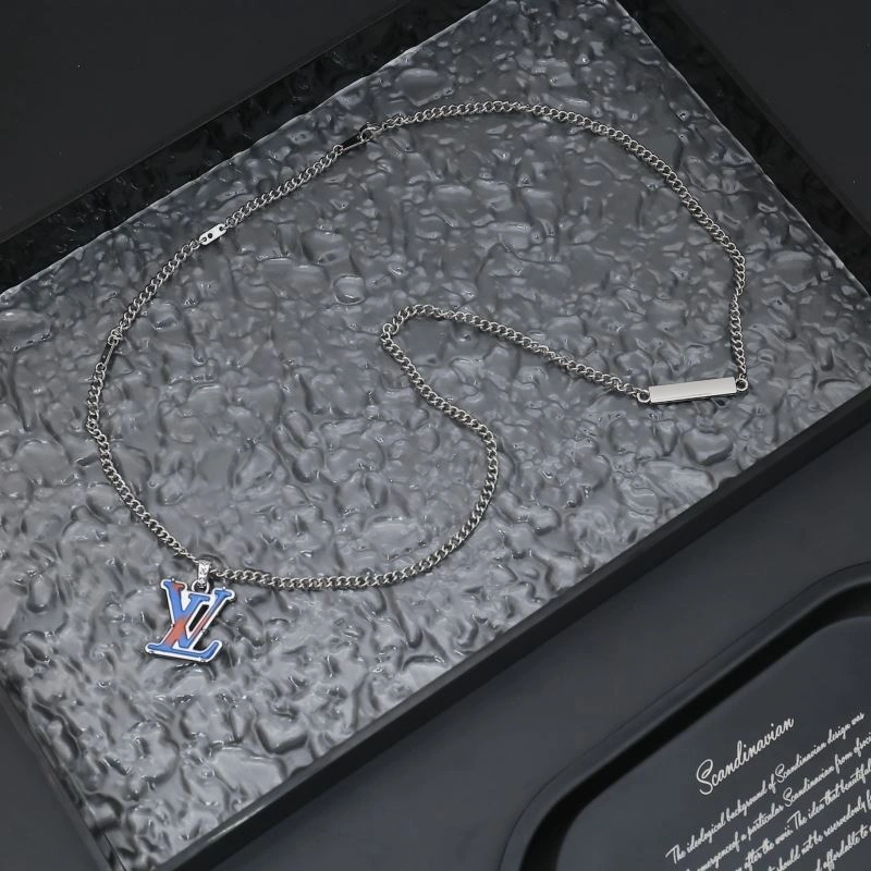 EasyCare Louis Vuitton Necklaces 268405