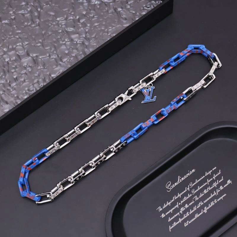Sleek Louis Vuitton Necklaces 268395