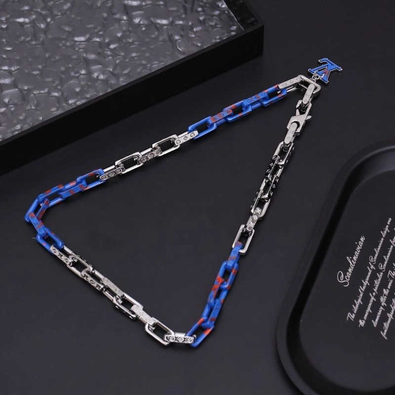 Sleek Louis Vuitton Necklaces 268395