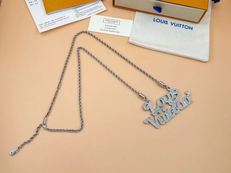 Sporty Louis Vuitton Necklaces 268396