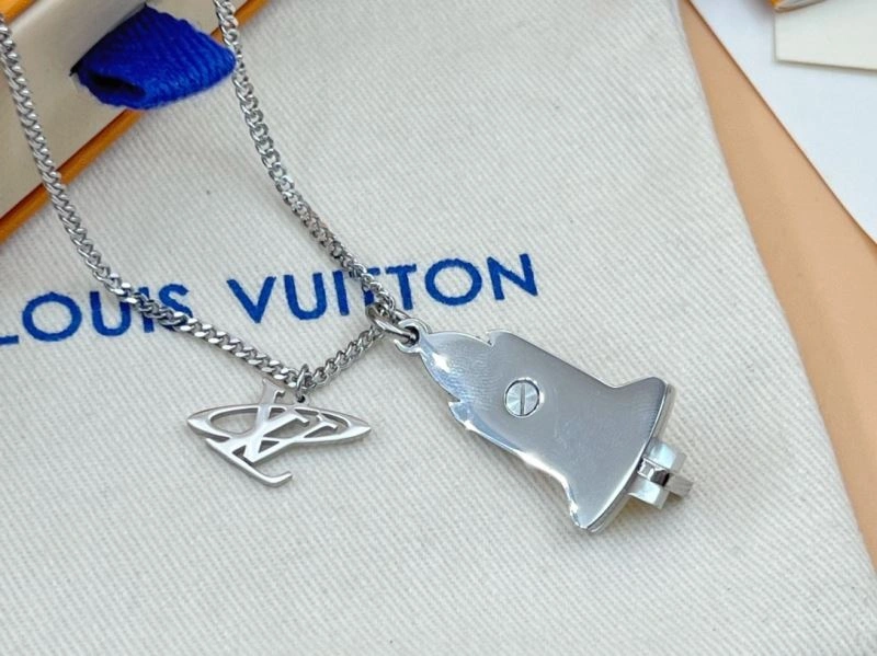 OdorResistant Louis Vuitton Necklaces 268398