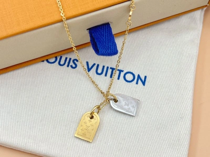 Colorful Louis Vuitton Necklaces 268313