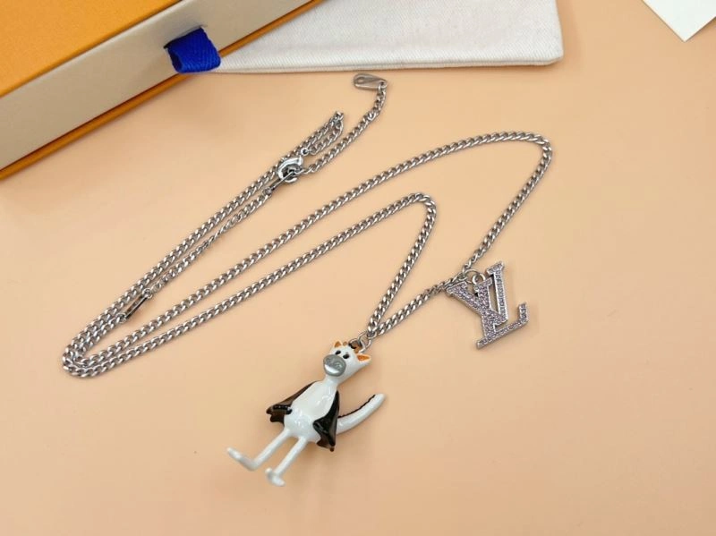 Louis Vuitton Necklaces Colorful 268397