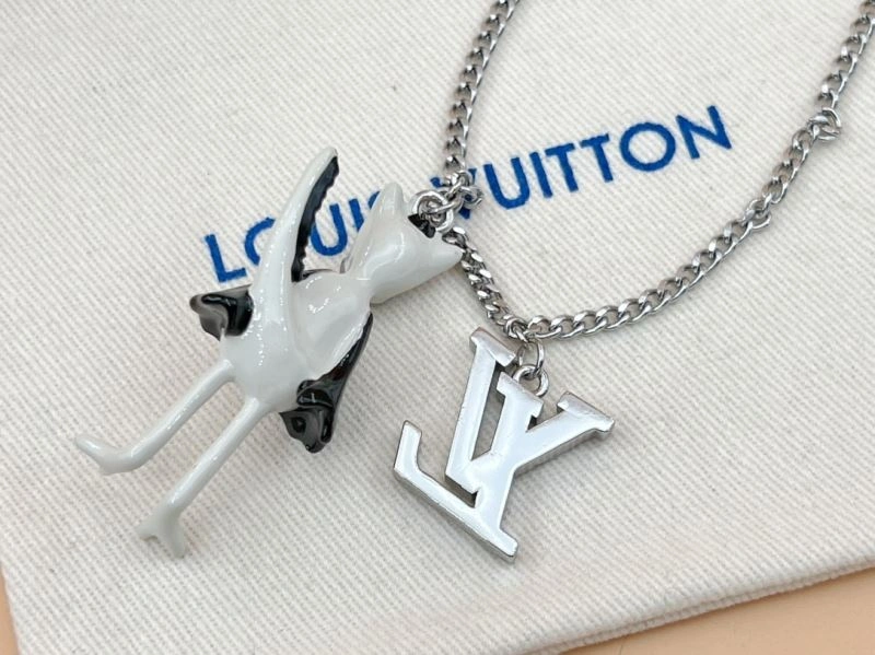 Louis Vuitton Necklaces Colorful 268397