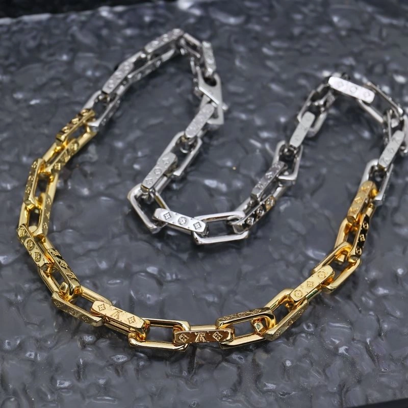 Louis Vuitton Necklaces Lightweight 268399