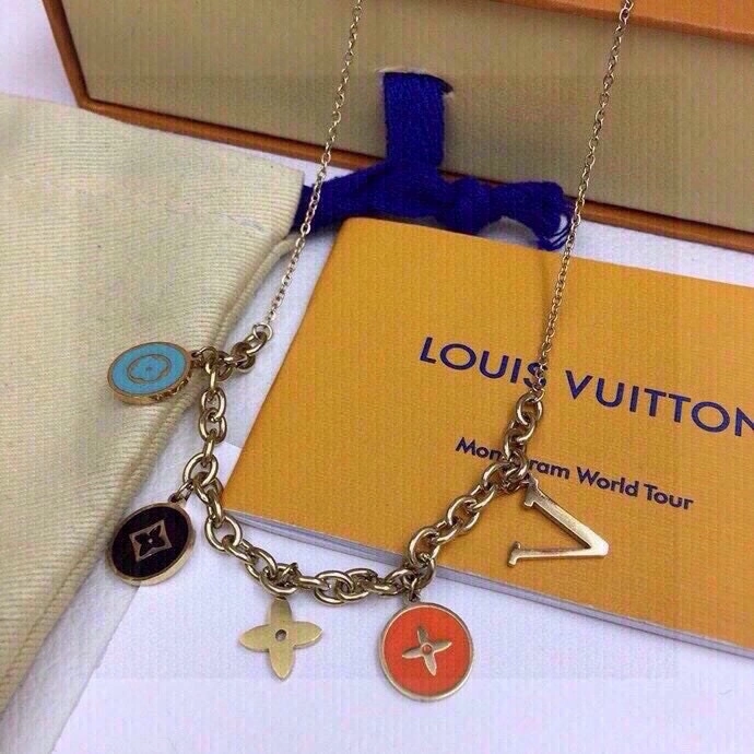 Efficient Louis Vuitton Necklaces 268390