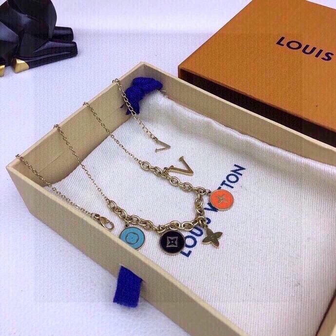 Efficient Louis Vuitton Necklaces 268390