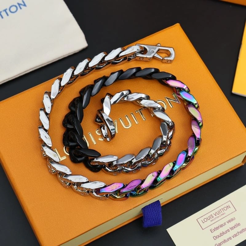 Louis Vuitton Necklaces FastDry 268383