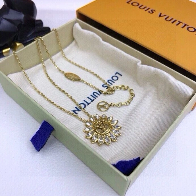Louis Vuitton Necklaces OdorResistant 268381