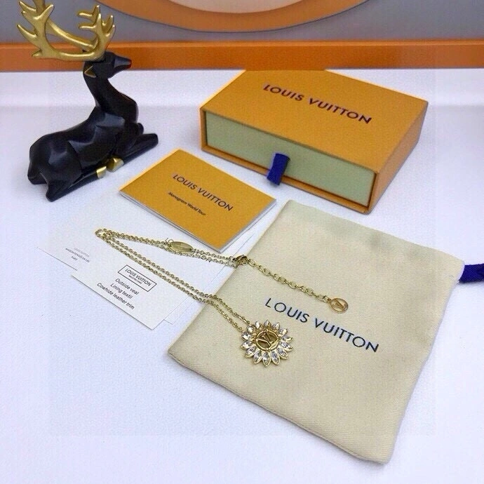 Louis Vuitton Necklaces OdorResistant 268381