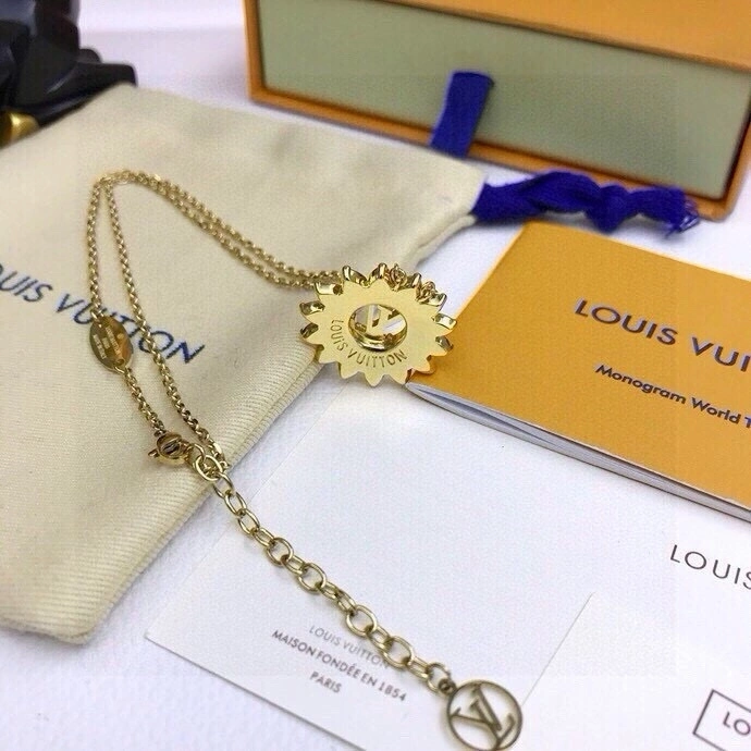 Louis Vuitton Necklaces OdorResistant 268381