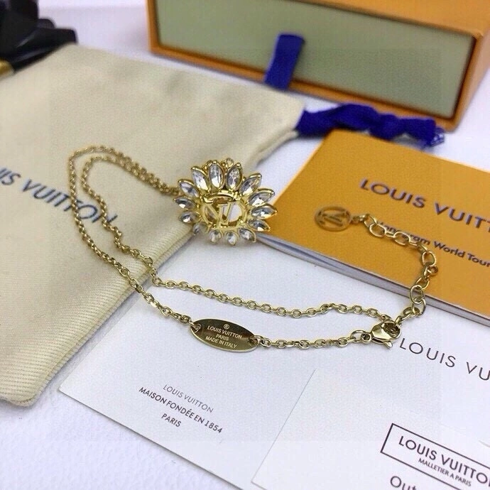 Louis Vuitton Necklaces OdorResistant 268381