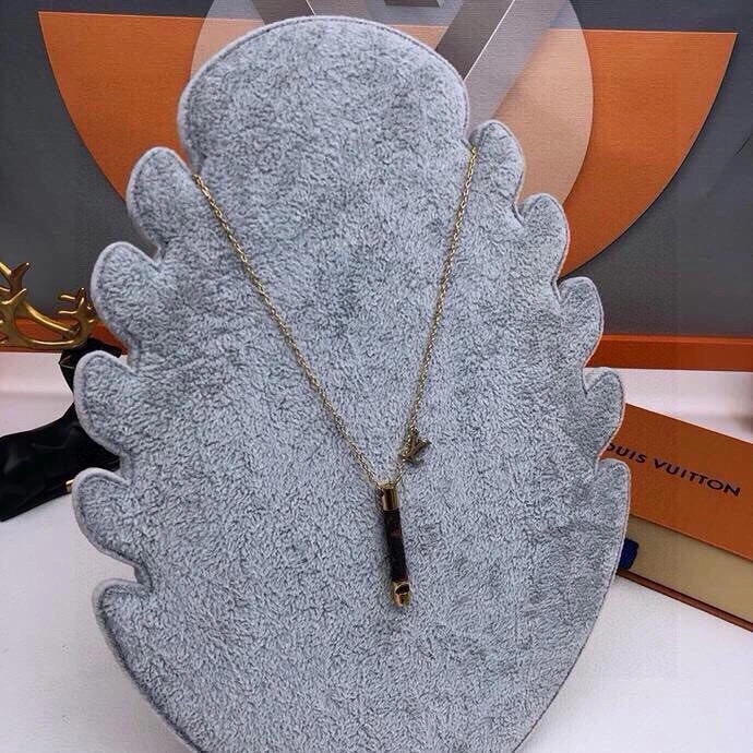 Louis Vuitton Necklaces WaterResistant 268377