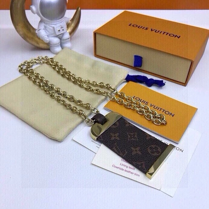 MultiPurpose Louis Vuitton Necklaces 268374