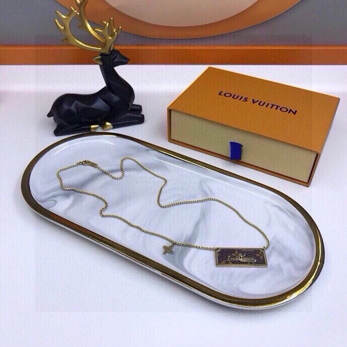 Louis Vuitton Necklaces UrbanStyle 268363