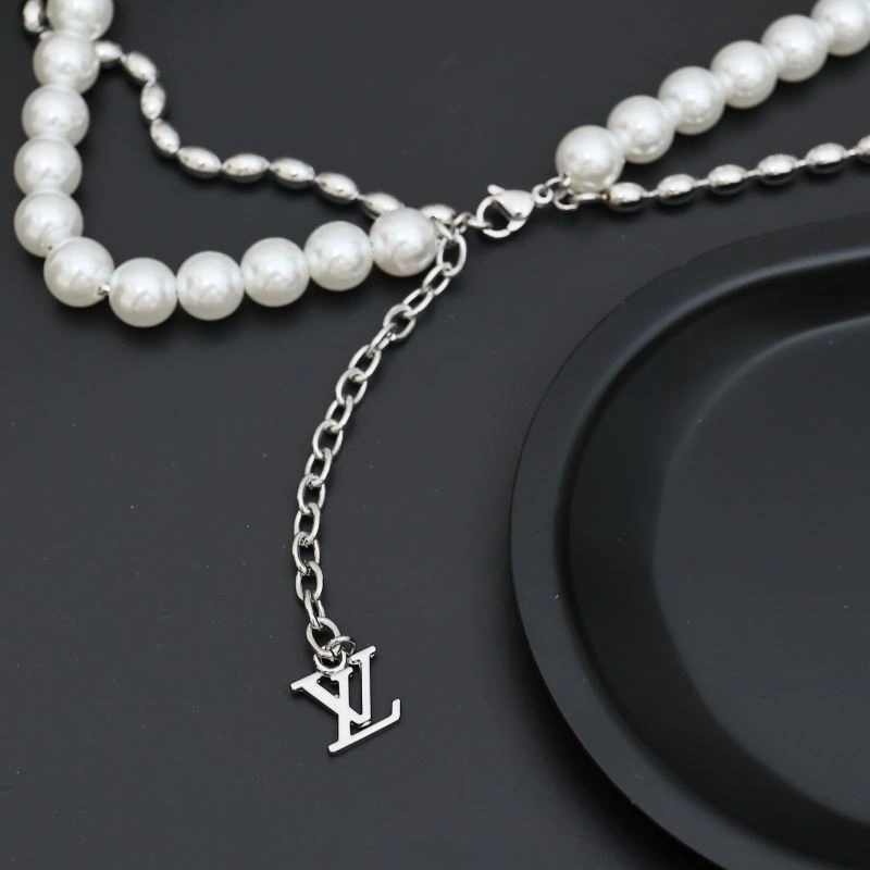 Practical Louis Vuitton Necklaces 268359
