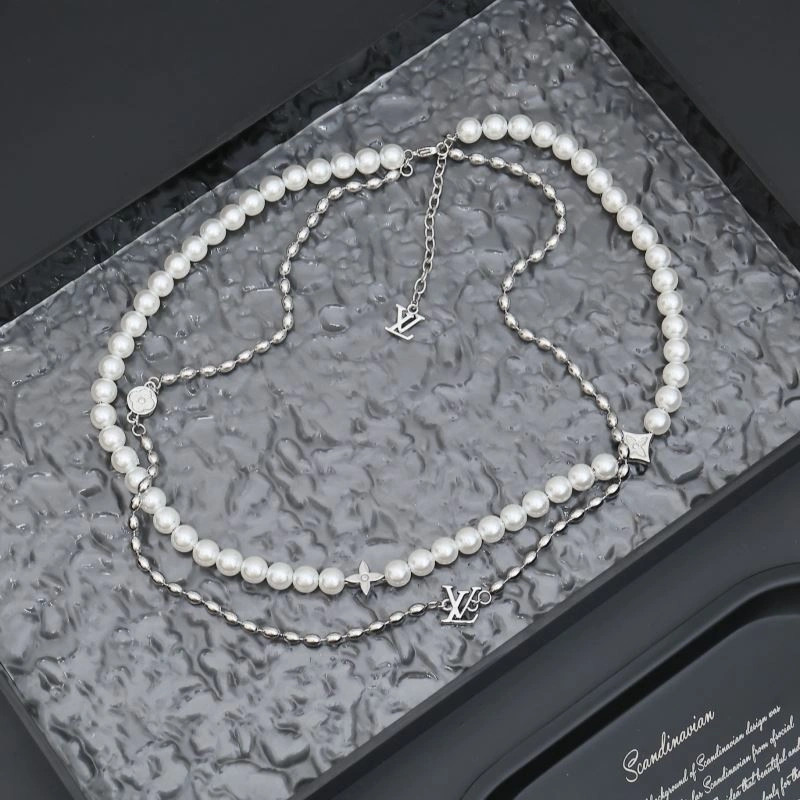 Practical Louis Vuitton Necklaces 268359